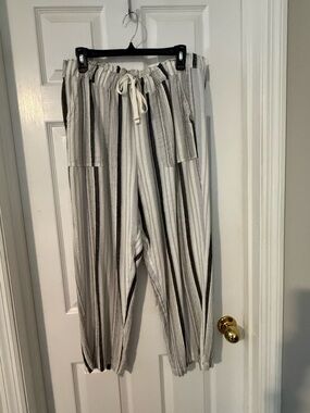 Striped Drawstring Women's Joggers - Neutral Stripe